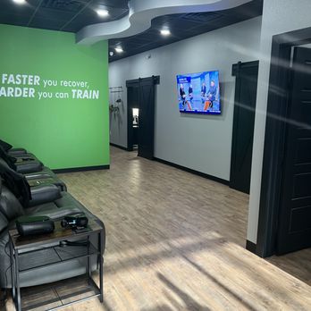 Cryofit - Lubbock - Compression Room - Cryotherapy Near Me - Lubbock, Texas