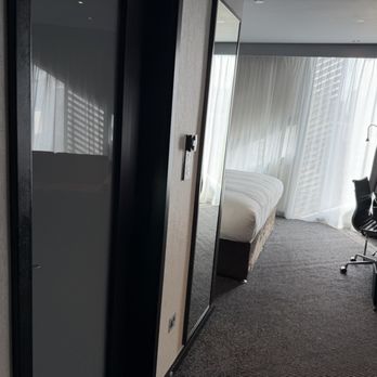 ​M by Montcalm Shoreditch - Room - Hotels Near Me - London, XGL