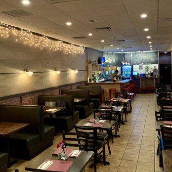 Laly's Restaurant - Cute lighting - New American Near Me - Jackson Heights, New York Laly's Restaurant - Cute lighting - New American Near Me - Jackson Heights, New York