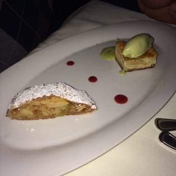 Five Sails Restaurant - Apple turnover - French Near Me - Vancouver, British Columbia
