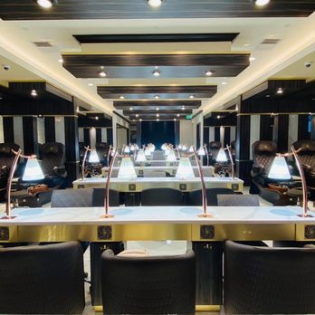 M Vince Nail Spa - So beautiful and spacious - Nail Salons Near Me - Omaha, Nebraska