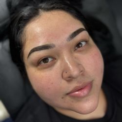 Aahsome Salon & Permanent Makeup - Hybrid eyebrows correction