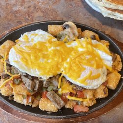 Perkins American Food - The Everything skillet