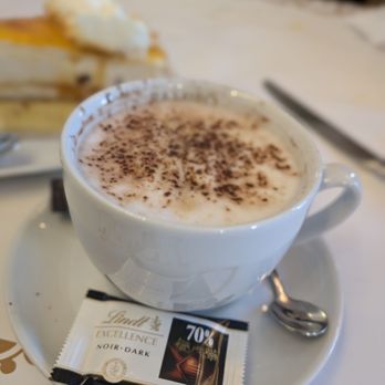 Cervejaria Ramiro - Cappuccino - Seafood Near Me - Lisbon, 11 Cervejaria Ramiro - Cappuccino - Seafood Near Me - Lisbon, 11