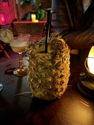 Boo Loo Lounge by null