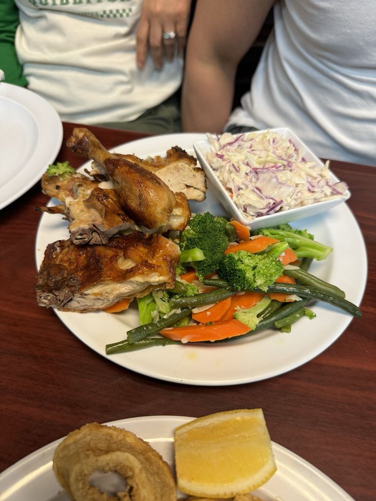 PORK CHOP’S BBQ Updated October 2024 206 Photos & 162 Reviews 174