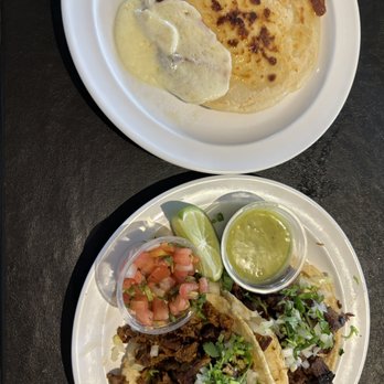Tipicos Los Reyes - Pupusa, Taco Roquero, taco Lengua / Beef Tongue - Salvadoran Near Me - Manassas, Virginia