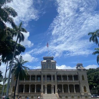 Iolani Palace - Museums Near Me - Honolulu, Hawaii Iolani Palace - Museums Near Me - Honolulu, Hawaii
