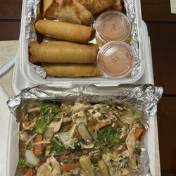 Pad Woon Sen and 4 pc Pork Egg Roll and Crab Rangoons