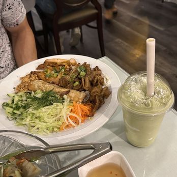 Pho Ngoc Yen Restaurant - Vietnamese Near Me - Mississauga, Ontario Pho Ngoc Yen Restaurant - Vietnamese Near Me - Mississauga, Ontario