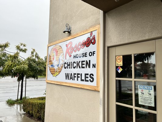 Roscoe's House of Chicken and Waffles by null