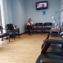 Allergy & Asthma Offices of Denise Chevalier MD PC - Waiting room