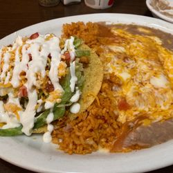 El Mirador - Tostada and enchilada
