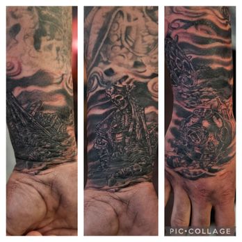 Cross Over Tattoo Studio - Tattoo Near Me - Philomath, Oregon