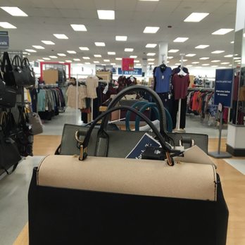 Marshalls - Department Stores Near Me - Stuart, Florida