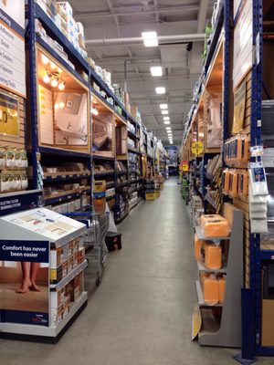 Rona Home & Garden - Hardware Stores - 2665 32 St NE, Calgary, AB