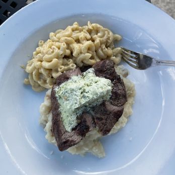 Kool Beanz Cafe - Peppered Flank Steak - New American Near Me - Tallahassee, Florida Kool Beanz Cafe - Peppered Flank Steak - New American Near Me - Tallahassee, Florida