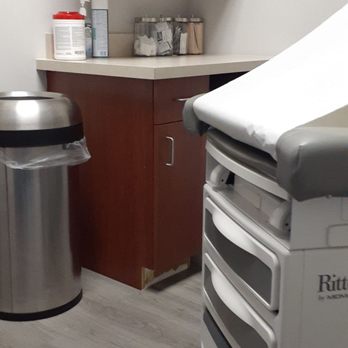 Midwest Express Clinic - Room service - Urgent Care Near Me - Dyer, Indiana Midwest Express Clinic - Room service - Urgent Care Near Me - Dyer, Indiana