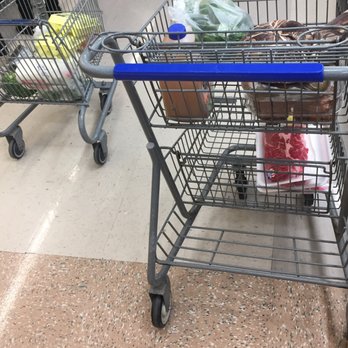Kroger - a shopping cart in a grocery store - Grocery Near Me - Nicholasville, Kentucky Kroger - a shopping cart in a grocery store - Grocery Near Me - Nicholasville, Kentucky