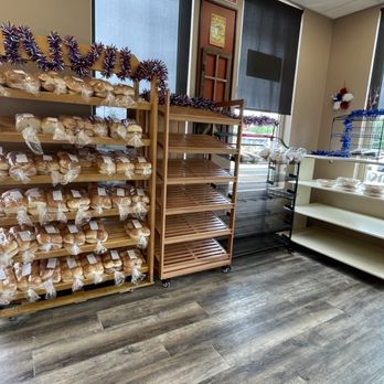 Dutch Maid Bakery - Bakeries Near Me - Sauk Rapids, Minnesota Dutch Maid Bakery - Bakeries Near Me - Sauk Rapids, Minnesota