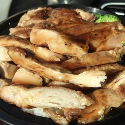 New Chicken Bowl Teriyaki - Hot damn! Teriyaki Chicken Bowl, Hot Garlic Sauce, over 50/50 Noods & Rice