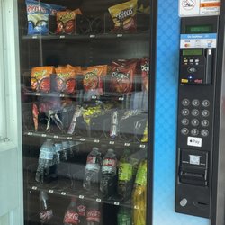 YV Laundry - Overpriced snack machine available with cash, card or mobile pay available