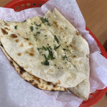Tandoori Vibes - Garlic Naan - Indian Near Me - San Diego, California Tandoori Vibes - Garlic Naan - Indian Near Me - San Diego, California