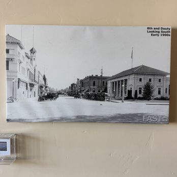 Kings County Child Support - Picture of old downtown Hanford - Public Services & Government Near Me - Hanford, California