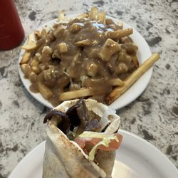 Laziza - Donair & poutine