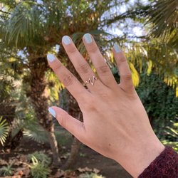 The Garden 28 - Manicura más duracíon - manicure with long-lasting polish