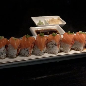 Sushi Kinoya - Special Salmon Roll - Sushi Bars Near Me - Long Beach, California Sushi Kinoya - Special Salmon Roll - Sushi Bars Near Me - Long Beach, California