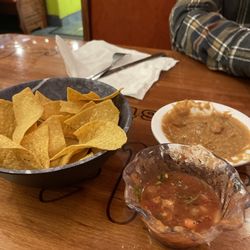Mazatlan Mexican Restaurant - Chips and salsa