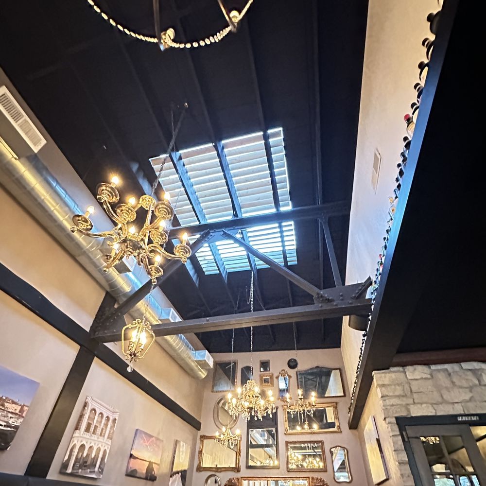 Avoli Osteria - Cute decor!! - Italian Near Me - Omaha, Nebraska