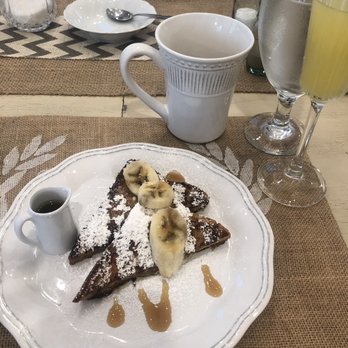 Chateau Bourbon - Bed & Breakfast Near Me - Louisville, Kentucky