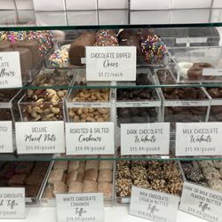 Candy Dish - Candies and marshmallows