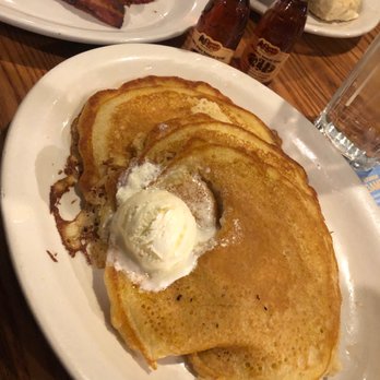 Cracker Barrel Old Country Store - Momma's Pancake Breakfast - Southern Near Me - Braselton, Georgia Cracker Barrel Old Country Store - Momma's Pancake Breakfast - Southern Near Me - Braselton, Georgia