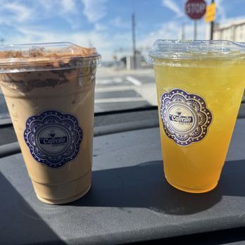 Mi Cafecito Coffee - Iced caffe de olla latte (Left) and Strawberry Green Tea (Right) - Coffee & Tea Near Me - Pomona, California