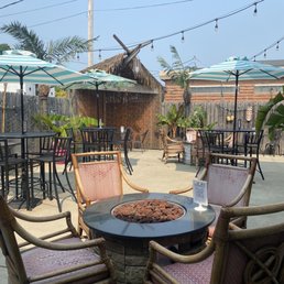Outdoor tiki area