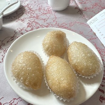 Fortune Villa - Deep fried Salty Dumplings with Pork and Preserved Vegetable ($5.70) - Chinese Near Me - Markham, Ontario