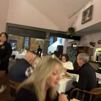 La Cava Restaurant - Main restaurant - Italian Near Me - Salisbury, North Carolina La Cava Restaurant - Main restaurant - Italian Near Me - Salisbury, North Carolina