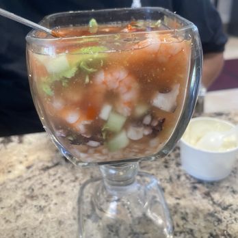 Mariscos Martin - Mexican Near Me - La Puente, California