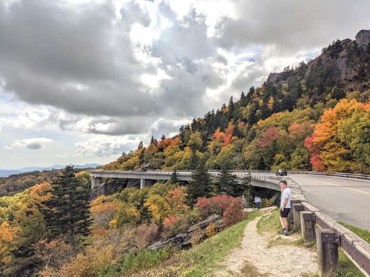 Linn Cove Viaduct by null