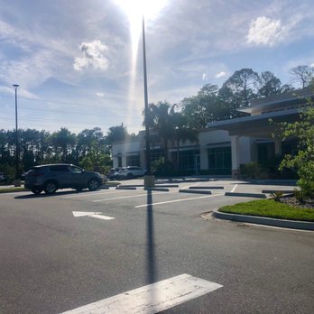 Birch Island Veterinary Center - Exterior - Veterinarians Near Me - Jacksonville, Florida Birch Island Veterinary Center - Exterior - Veterinarians Near Me - Jacksonville, Florida