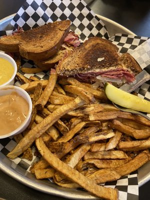 Buck's Sports Grill by null