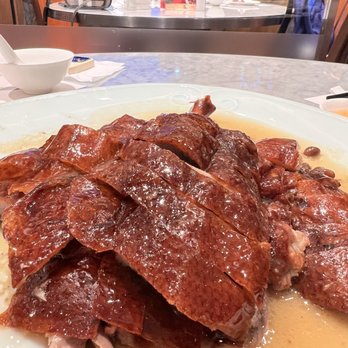 鏞記酒家 - Their famous roast goose...  super super YUM - Chinese Near Me - Hong Kong, HK