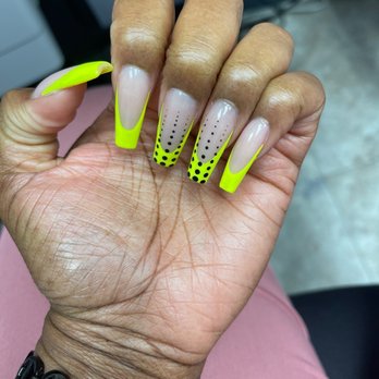 LeeLe Nail Salon - Nail Salons Near Me - Silver Spring, Maryland LeeLe Nail Salon - Nail Salons Near Me - Silver Spring, Maryland