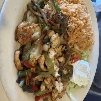 Casa Linda - Chicken Fajitas - Mexican Near Me - Murray, Utah