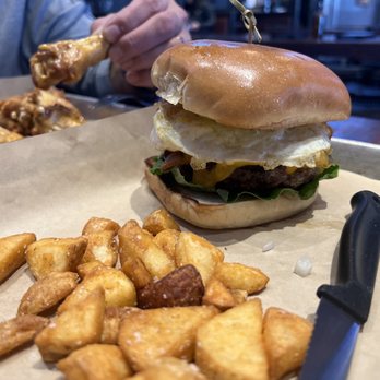 Vincent's Sports Pub - The home fries are amazing! - Sports Bars Near Me - Austin, Texas Vincent's Sports Pub - The home fries are amazing! - Sports Bars Near Me - Austin, Texas