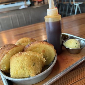 Char Bar - Cornbread Muffins - Southern Near Me - Kansas City, Missouri