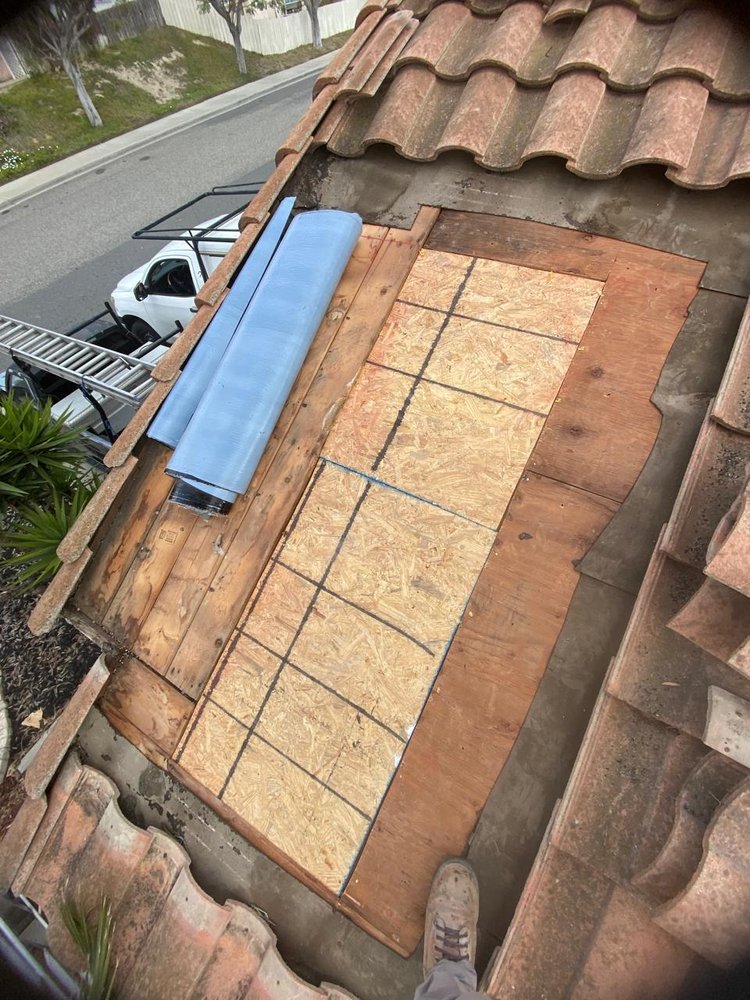 Slide of San Diego Signature Roofs